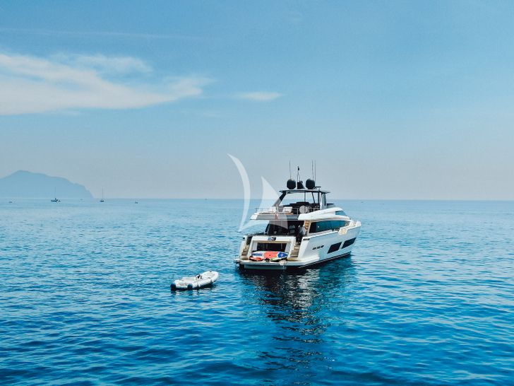 E3 Ferretti 850 anchored E3 Ferretti 850 anchored