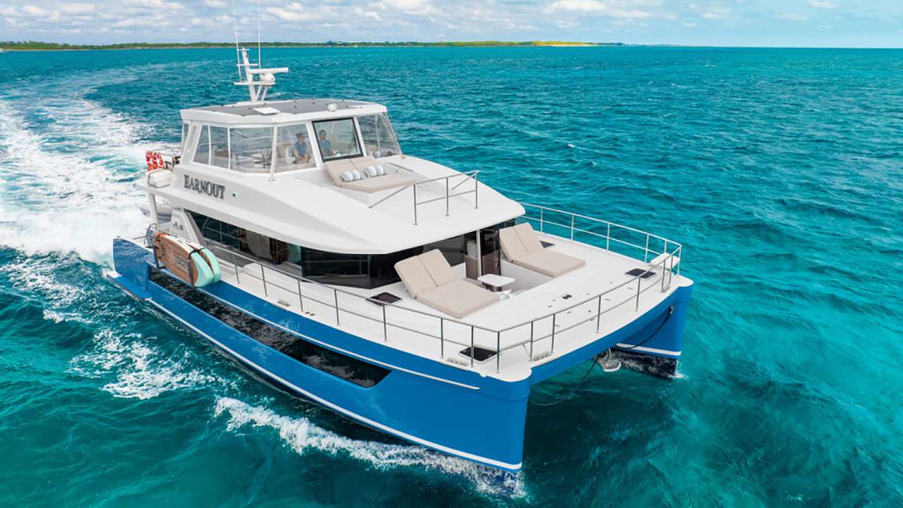 Charter Yacht EARNOUT - Two Oceans 555 - 3 Cabins - Nassau - Exumas - Bahamas