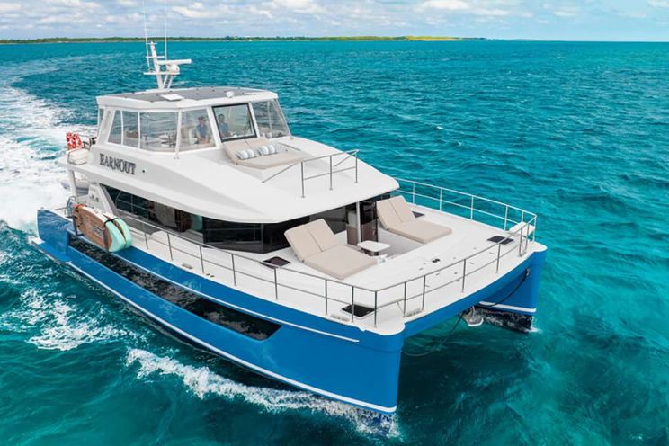 Charter Yacht EARNOUT - Two Oceans 555 - 3 Cabins - Nassau - Exumas - Bahamas