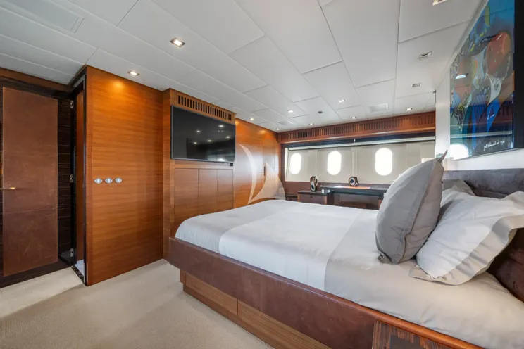 Charter Yacht ECLAT - Leopard 31 - 4 Cabins - Cannes - St Tropez - Monaco - French Riviera