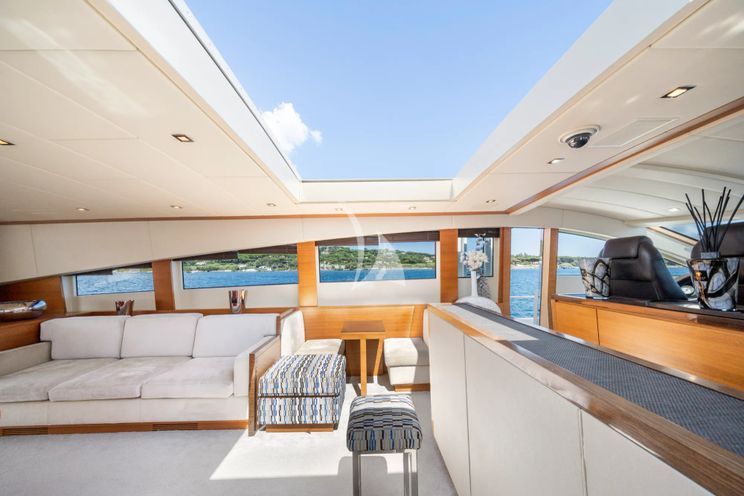Charter Yacht ECLAT - Leopard 31 - 4 Cabins - Cannes - St Tropez - Monaco - French Riviera