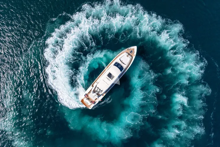 Charter Yacht ECLAT - Leopard 31 - 4 Cabins - Cannes - St Tropez - Monaco - French Riviera