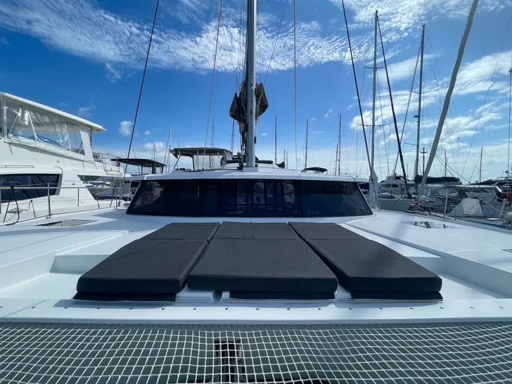 ECSTACY Fountain Pajot Saona 47 - foredeck ECSTACY Fountain Pajot Saona 47 - foredeck