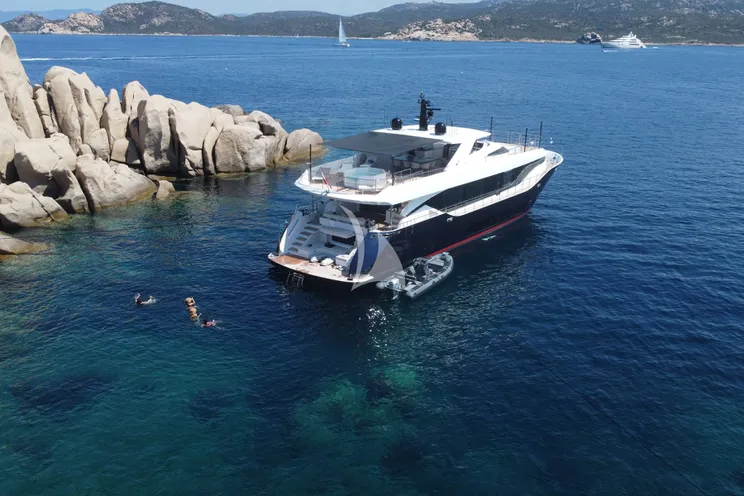 Charter Yacht EDEN - Maiora 30 Walkaround - 5 Cabins - Ajaccio - Corsica - France
