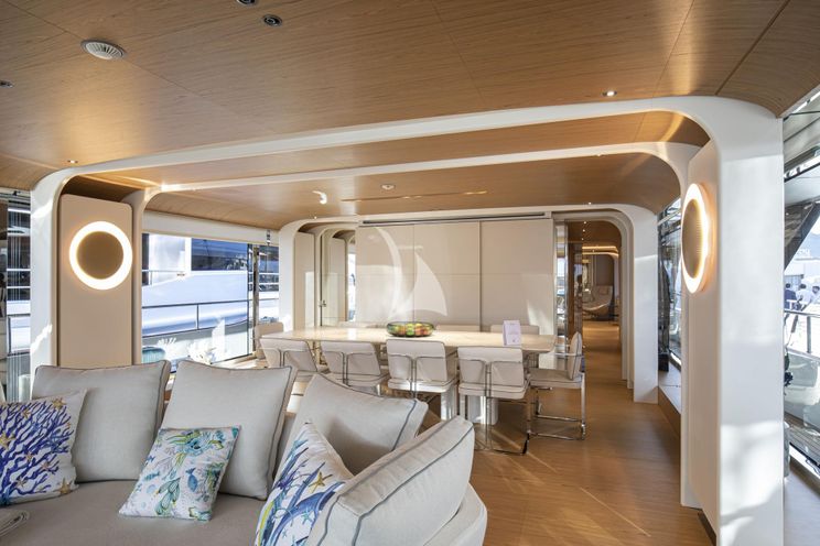Charter Yacht EH2 - Benetti Motopanfilo 37m - 5 Cabins - Cannes - Nice - Antibes - St Tropez - French Riviera - Monaco