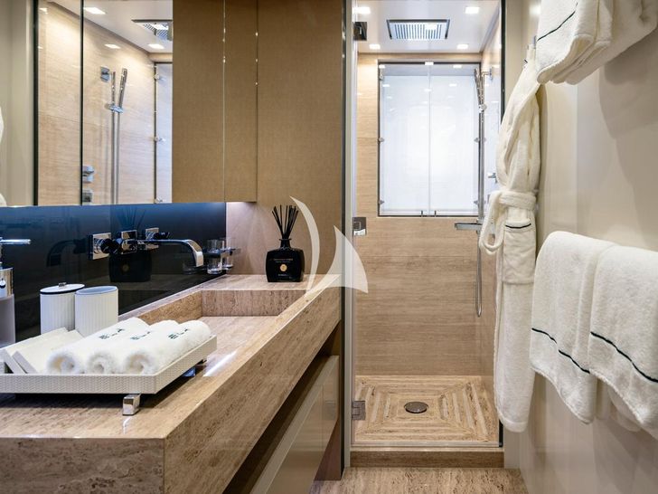 ELA Heesen Home 5000 FDHF VIP cabin bathroom ELA Heesen Home 5000 FDHF VIP cabin bathroom