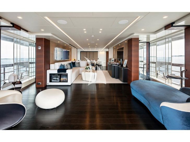 ELA Heesen Home 5000 FDHF interior ELA Heesen Home 5000 FDHF interior