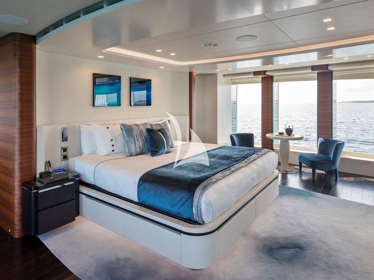 ELA Heesen Home 5000 FDHF master cabin ELA Heesen Home 5000 FDHF master cabin