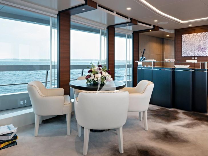 ELA Heesen Home 5000 FDHF sky deck tea area ELA Heesen Home 5000 FDHF sky deck tea area