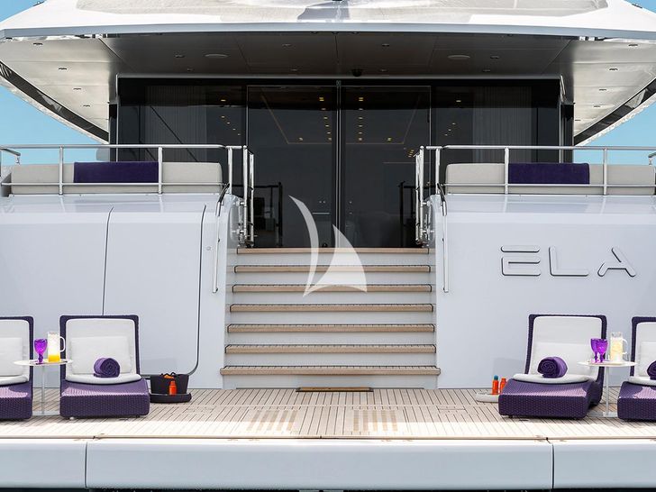 ELA Heesen Home 5000 FDHF swimming platform sun beds ELA Heesen Home 5000 FDHF swimming platform sun beds