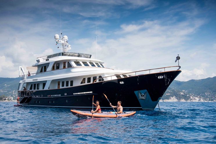 Charter Yacht ELENI - CBI Navi 33 - 5 Cabins - Cannes - St Tropez - Monaco