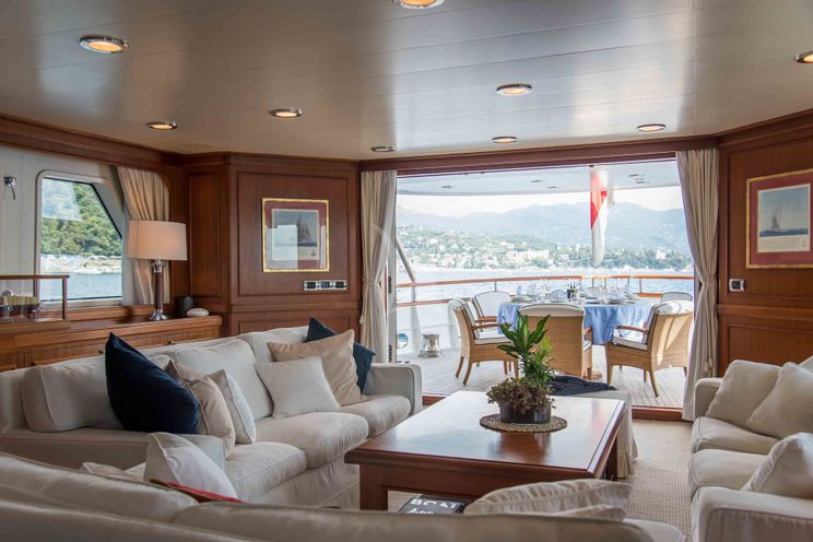 Charter Yacht ELENI - CBI Navi 33 - 5 Cabins - Cannes - St Tropez - Monaco