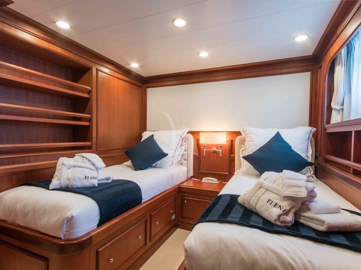 ELENI CBI Navi 33 Twin Cabin