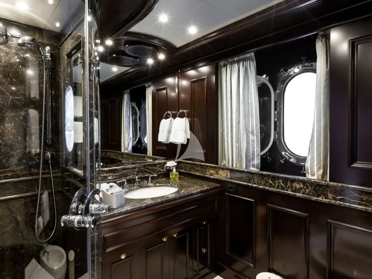 ELENI CBI Navi 50m - cabin bathroom ELENI CBI Navi 50m - cabin bathroom