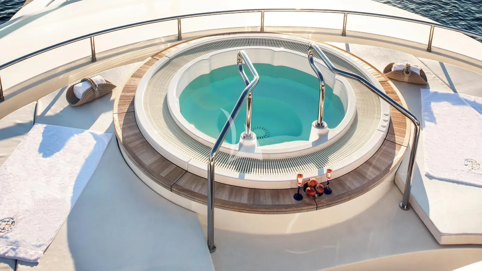 Charter Yacht ELENI 60M - CRN 60 - 6 Cabins - Cannes - St Tropez - Nice - Antibes - Monaco - French Riviera