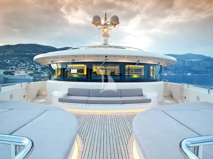 ELENI 60M CRN 60 - foredeck lounge and sunbathing area ELENI 60M CRN 60 - foredeck lounge and sunbathing area