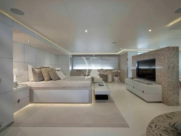 ELENI 60M CRN 60 - master cabin ELENI 60M CRN 60 - master cabin