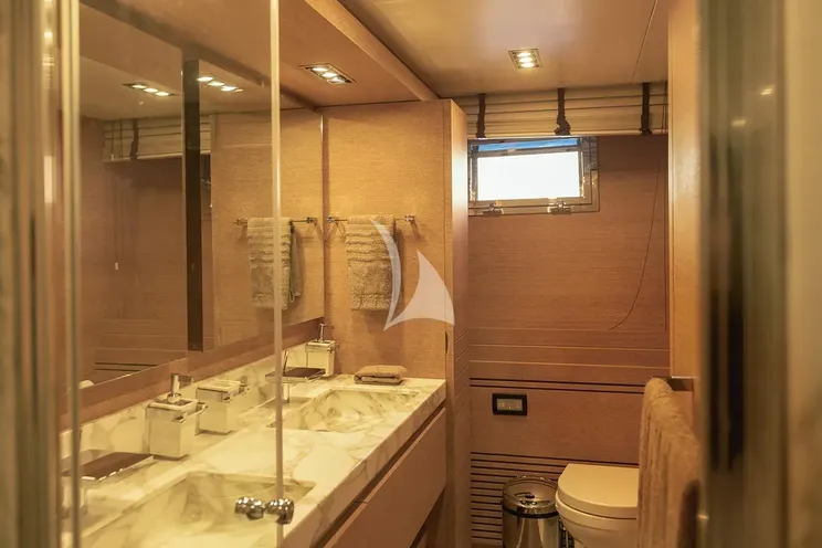 Charter Yacht ELEVEN I - Italcraft 90 - 4 Cabins - Athens - Mykonos - Paros - Cyclades - Greece