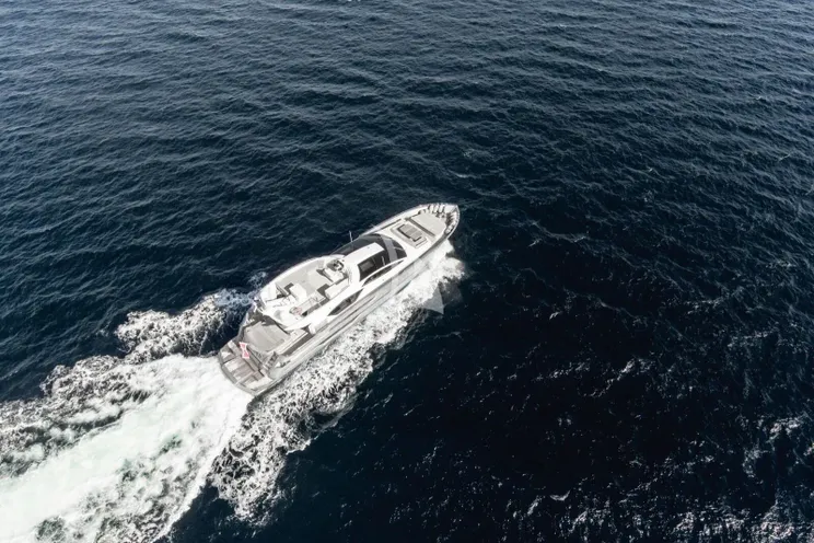 Charter Yacht ELEVEN I - Italcraft 90 - 4 Cabins - Athens - Mykonos - Paros - Cyclades - Greece