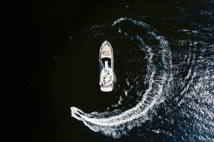 Charter Yacht ELEVEN I - Italcraft 90 - 4 Cabins - Athens - Mykonos - Paros - Cyclades - Greece