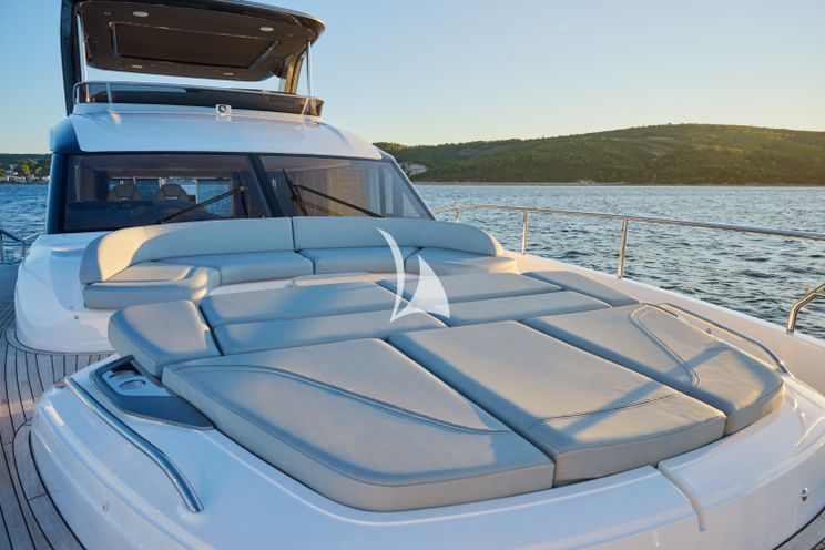 Charter Yacht ELIZABETH - Princess Y72 - 4 Cabins - Split - Hvar - Dubrovnik