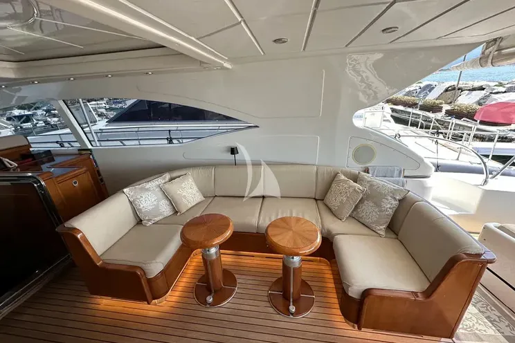 Charter Yacht ELTON II - Mangusta 72 - 3 Cabins - Frejus - Cannes - Nice - Antibes - St Tropez - French Riviera - Monaco