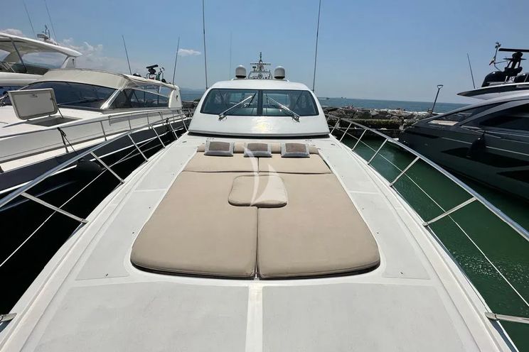 Charter Yacht ELTON II - Mangusta 72 - 3 Cabins - Frejus - Cannes - Nice - Antibes - St Tropez - French Riviera - Monaco