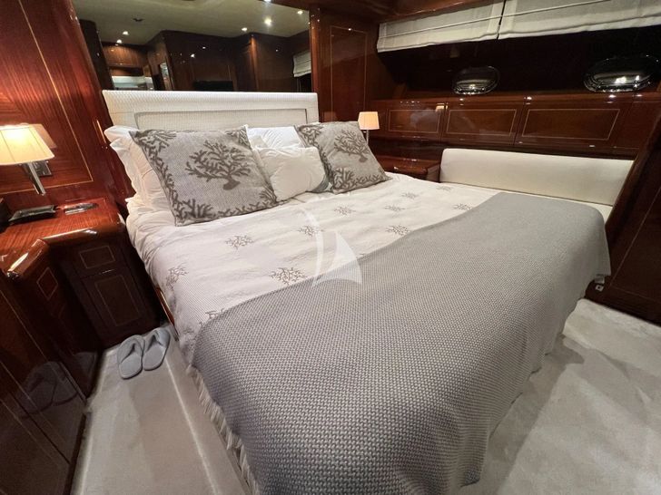 ELTON II Mangusta 72 - master cabin ELTON II Mangusta 72 - master cabin