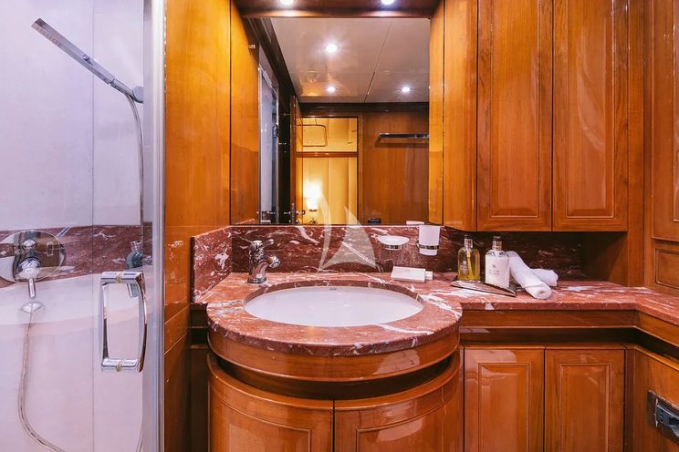 Charter Yacht ELVI - Posillipo Technema 95s - 5 Cabins - Athens - Mykonos - Paros - Cyclades - Greece