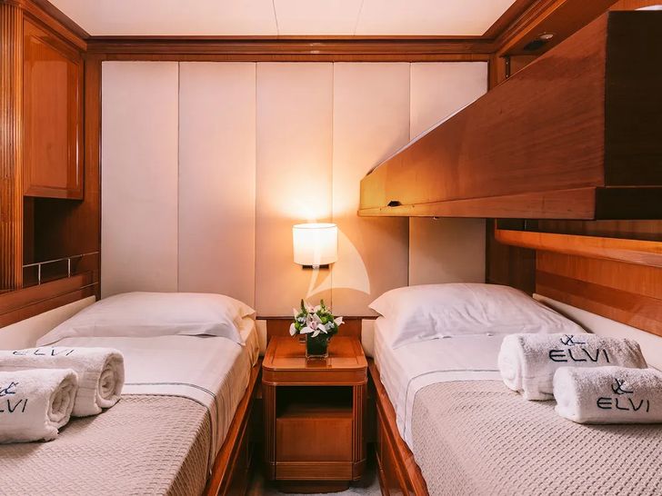 ELVI Posillipo Technema 95s - twin cabin 2 with Pullman ELVI Posillipo Technema 95s - twin cabin 2 with Pullman