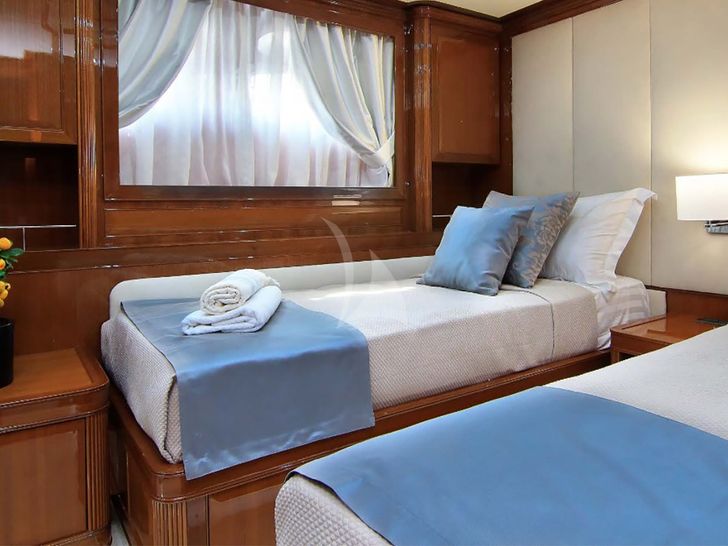 ELVI Posillipo Twin Cabin 2