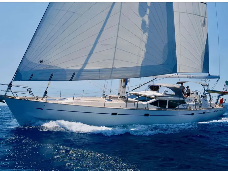 ELVIS MAGIC Oyster Marine 66 - profile ELVIS MAGIC Oyster Marine 66 - profile
