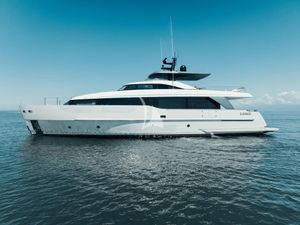 EM3 - Sanlorenzo SD90 - 4 Cabins - Olbia - Porto Cervo - La Maddalena - Sardinia EM3 - Sanlorenzo SD90 - 4 Cabins - Olbia - Porto Cervo - La Maddalena - Sardinia