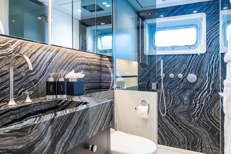 Charter Yacht EMERALD - Feadship 50m - 6 Cabins - Cannes - St. Tropez - Nice - Antibes - French Riviera - Monaco