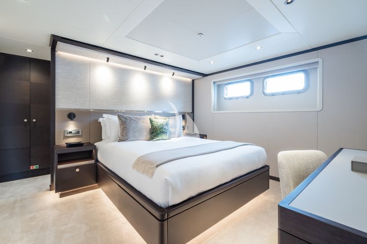 Charter Yacht EMERALD - Feadship 50m - 6 Cabins - Cannes - St. Tropez - Nice - Antibes - French Riviera - Monaco