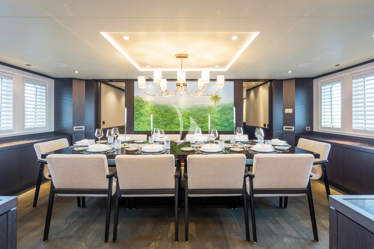 Charter Yacht EMERALD - Feadship 50m - 6 Cabins - Cannes - St. Tropez - Nice - Antibes - French Riviera - Monaco