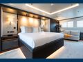 EMERALD Feadship 50m master cabin bed