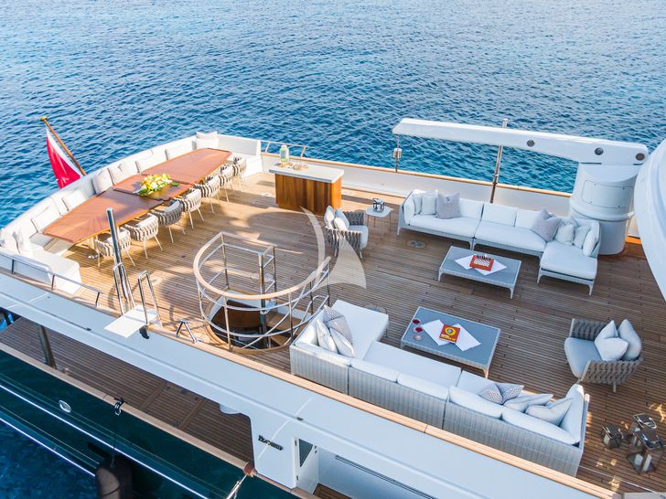 EMERALD Feadship 50m - sky deck aft EMERALD Feadship 50m - sky deck aft