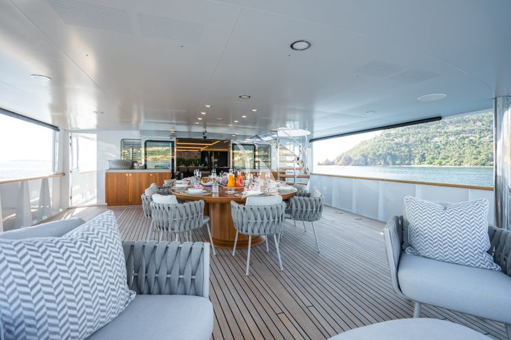 Charter Yacht EMERALD - Feadship 50m - 6 Cabins - Cannes - St. Tropez - Nice - Antibes - French Riviera - Monaco