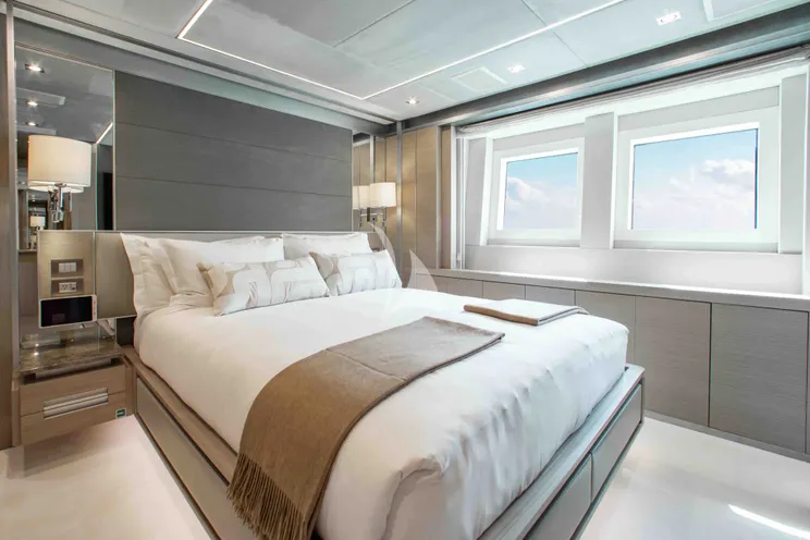 Charter Yacht EMINA - Benetti Fast 140 - 6 Cabins - Nassau - Exumas - Bahamas