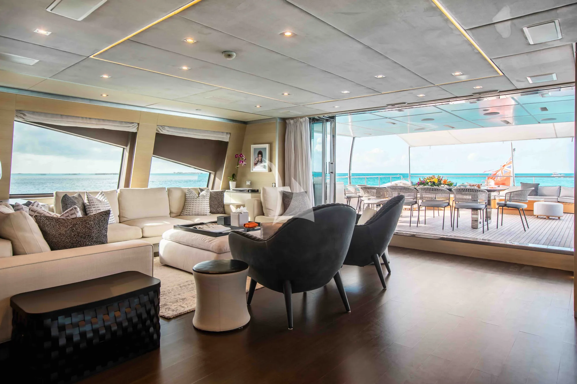 Charter Yacht EMINA - Benetti Fast 140 - 6 Cabins - Nassau - Exumas - Bahamas