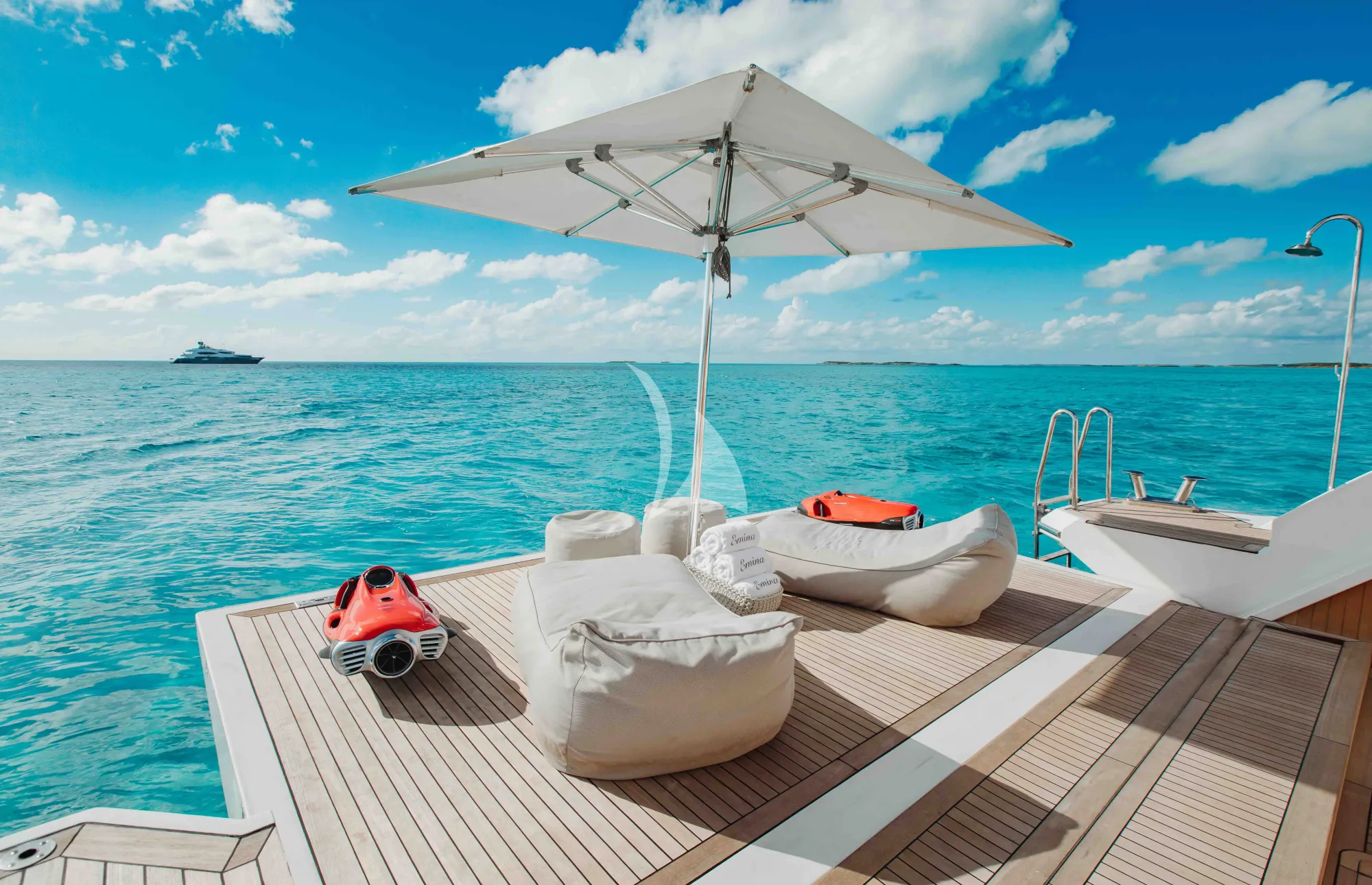 Charter Yacht EMINA - Benetti Fast 140 - 6 Cabins - Nassau - Exumas - Bahamas