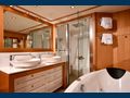 TENACITY - Sunseeker 34m,master cabin bathroom