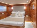 ENA Ferretti Custom Line Navetta 30 - VIP cabin 2 ENA Ferretti Custom Line Navetta 30 - VIP cabin 2