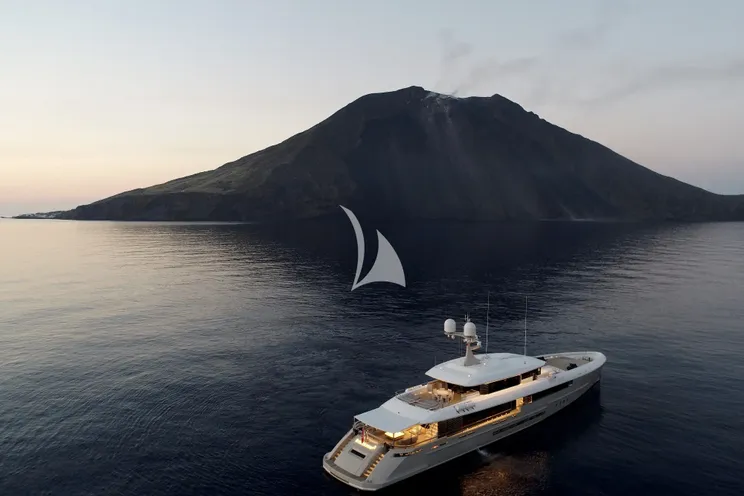 Charter Yacht ENDEAVOUR II - Rossinavi 50m - 5 Cabins - Tivat - Kotor - Budva - Montenegro