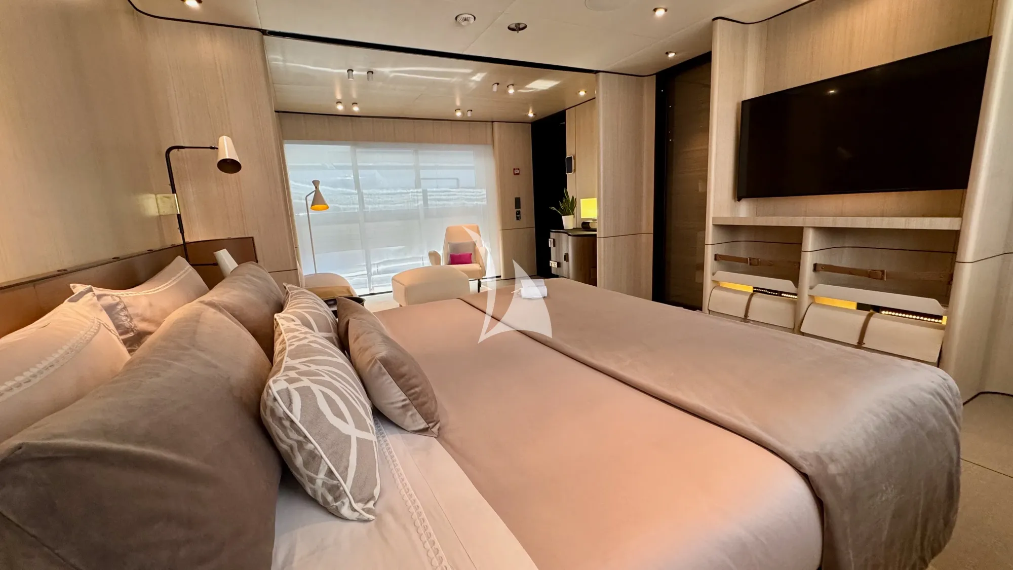 Charter Yacht ENDEAVOUR II - Rossinavi 50m - 5 Cabins - Tivat - Kotor - Budva - Montenegro