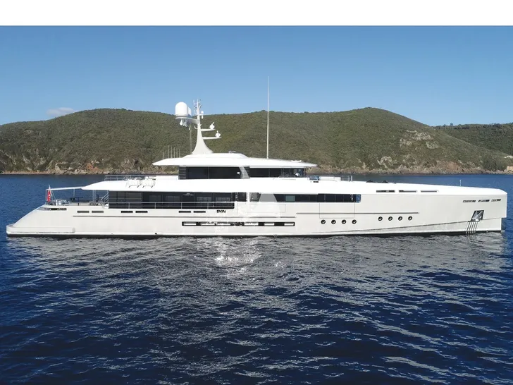 ENDEAVOUR II Rossinavi 50m - profile ENDEAVOUR II Rossinavi 50m - profile