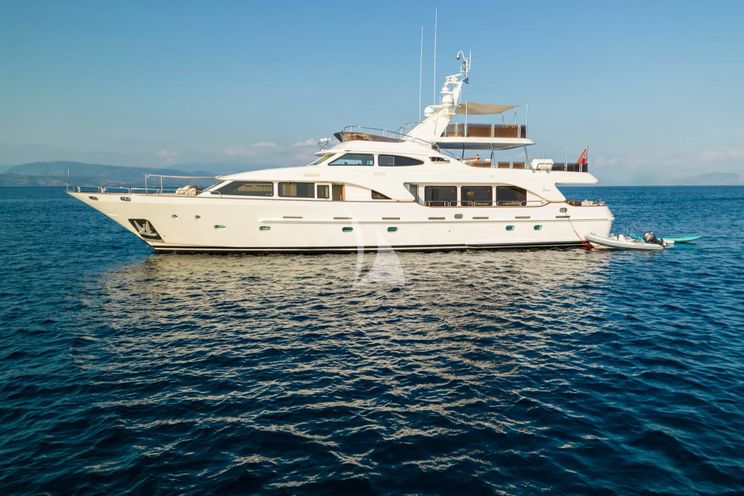 Charter Yacht ENDLESS SUMMER - Benetti Tradition 100 - 4 Cabins - Cannes - Monaco - St Tropez - French Riviera