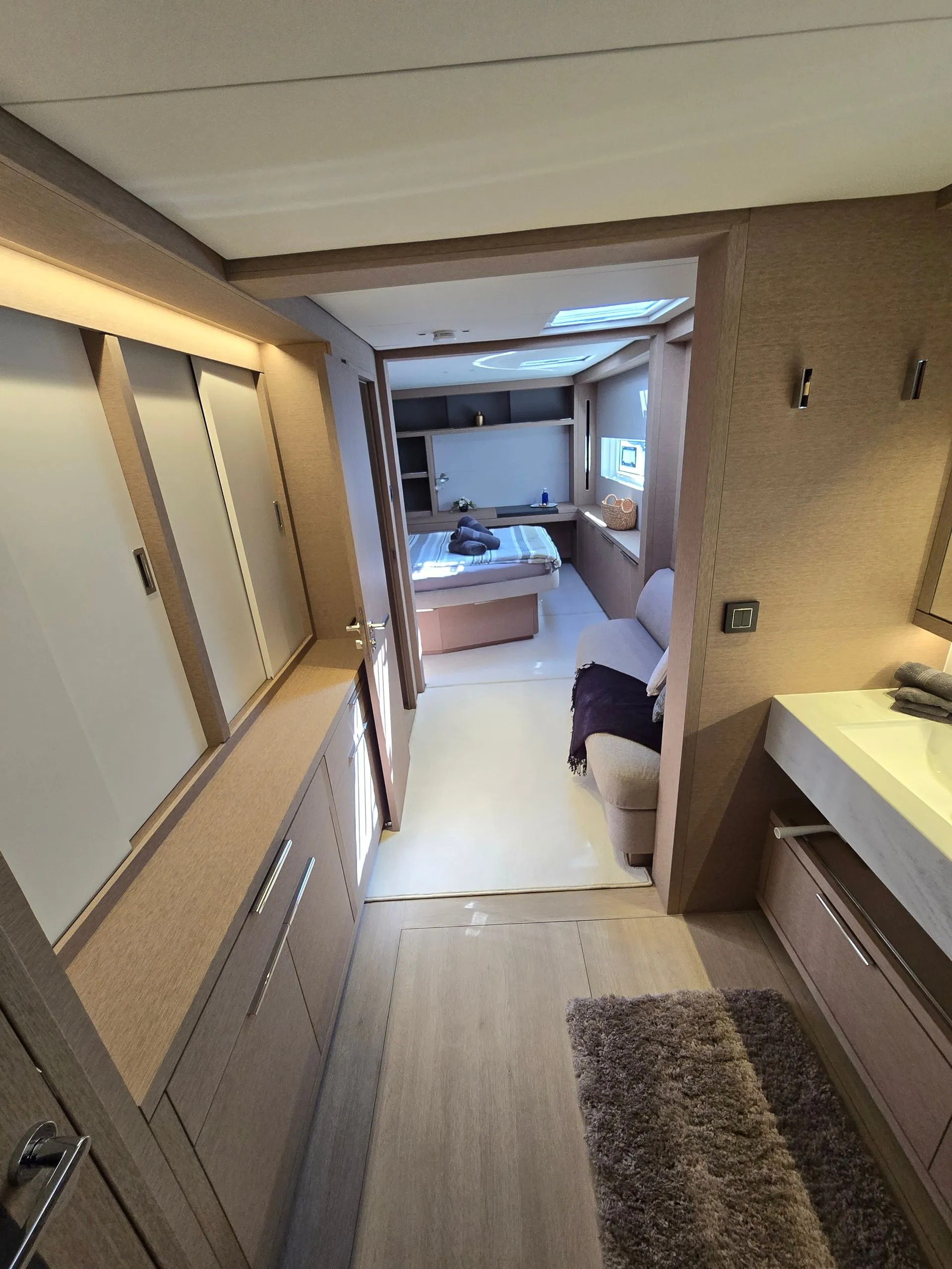 Charter Yacht TRIWING ENDOR - Lagoon Sixty5 - 4 Cabins - Split - Dubrovnik - Croatia - Adriatic