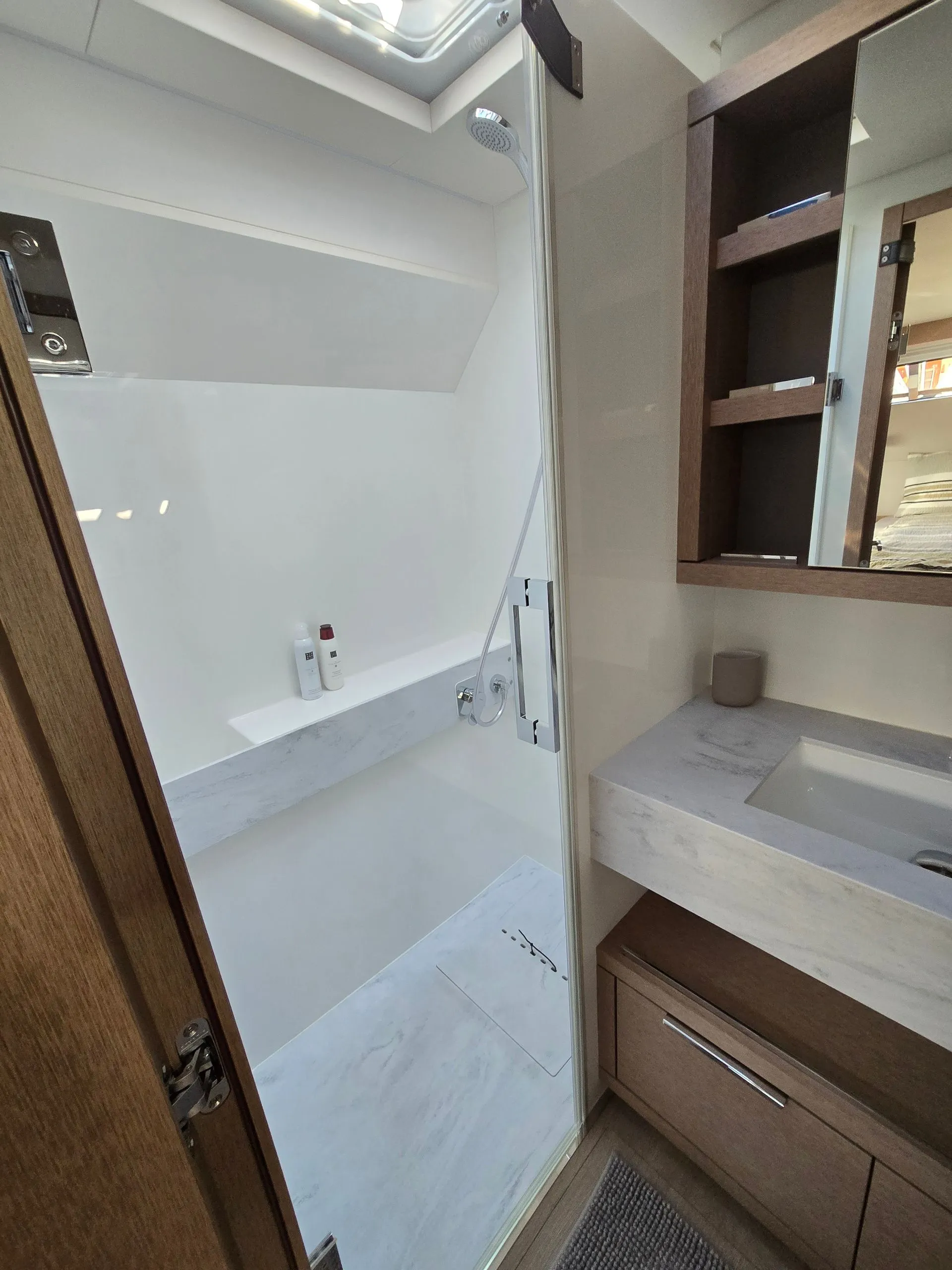 Charter Yacht TRIWING ENDOR - Lagoon Sixty5 - 4 Cabins - Split - Dubrovnik - Croatia - Adriatic